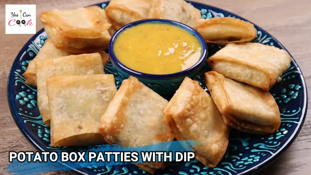 Crispy Potato Parcel with Potato Dip