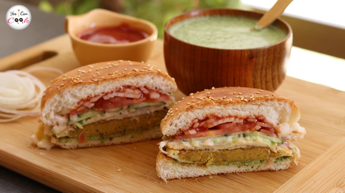 Egg Burger – Karachi city’s famous street food